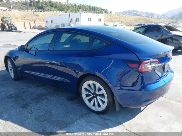 Tesla Model 3 Long Range Dual Motor 2022 5YJ3E1EB3NF133021 Image 3