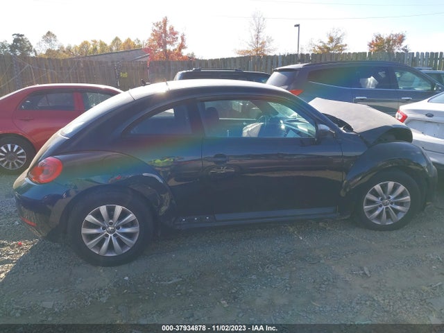 2013 VOLKSWAGEN BEETLE 2.5L ENTRY VIN: 3VWFP7AT5DM688892
