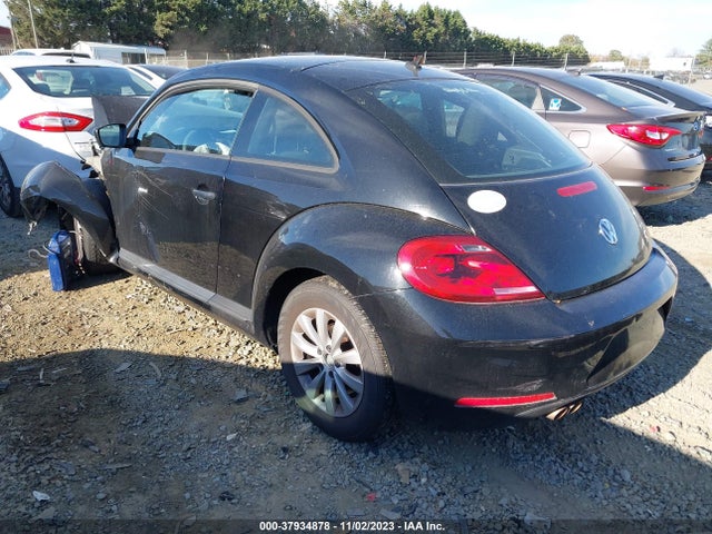 2013 VOLKSWAGEN BEETLE 2.5L ENTRY VIN: 3VWFP7AT5DM688892