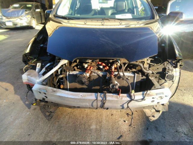 1N4AZ0CP3EC336725 Nissan Leaf Sl