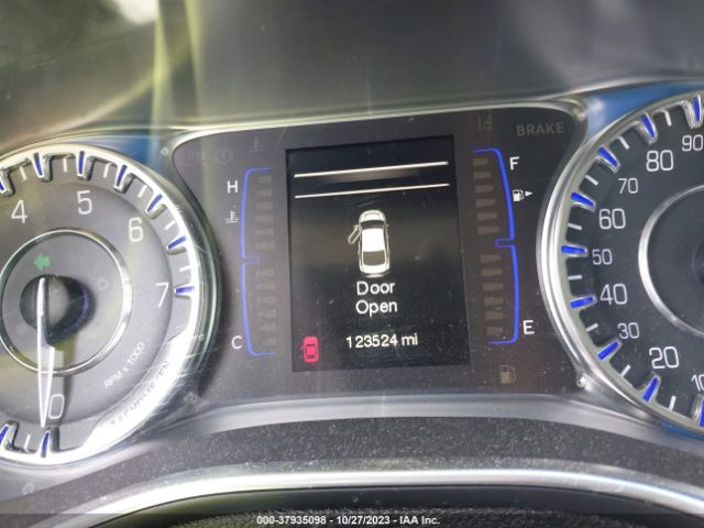 1C3CCCAB8FN537821 Chrysler 200 Limited