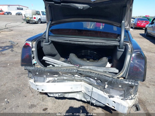 Chrysler 300 Limited 2018 2C3CCAEG1JH140172 Image 17