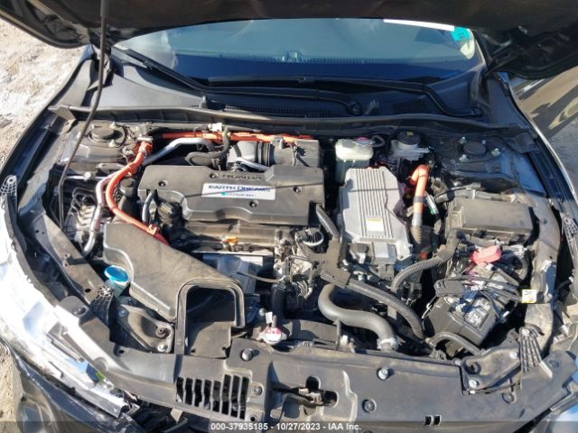 JHMCR6F7XHC023238 Honda Accord Hybrid Touring