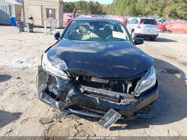 JHMCR6F7XHC023238 Honda Accord Hybrid Touring