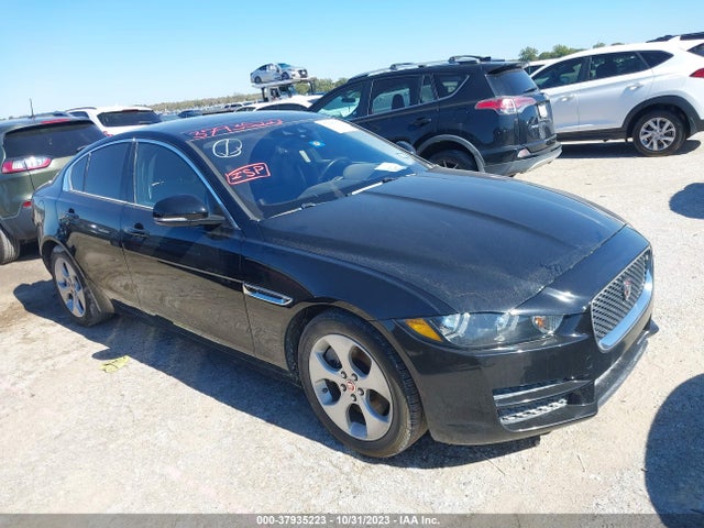 2017 JAGUAR XE SAJAR4BG0HA951527 Photo 0