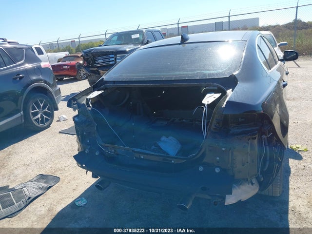 2017 JAGUAR XE SAJAR4BG0HA951527 Photo 5