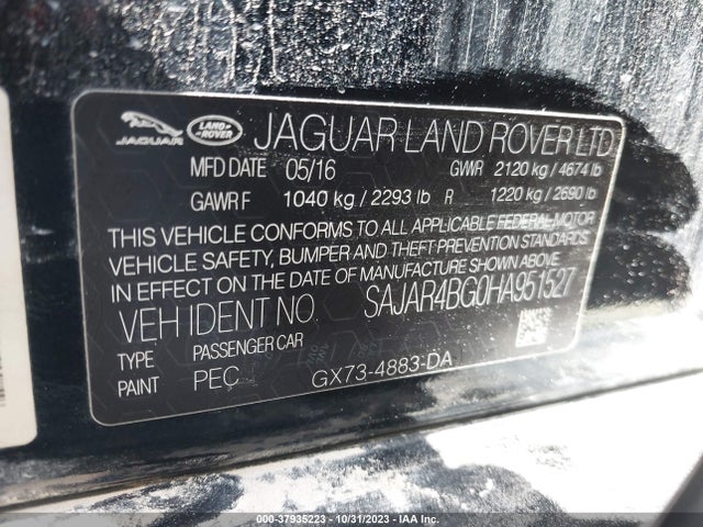 2017 JAGUAR XE SAJAR4BG0HA951527 Photo 8
