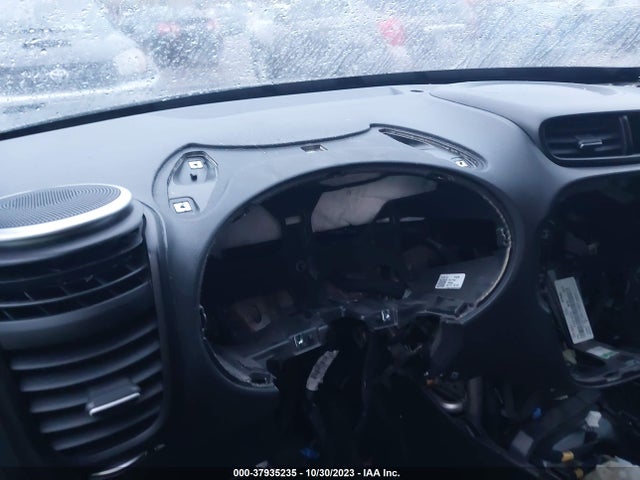 2015 KIA SOUL BASE VIN: KNDJN2A27F7215697