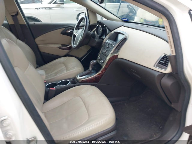 37935244 :رقم المزاد ، 1G4PS5SK5C4142650 vin ، 2012 Buick Verano Leather Group مزاد بيع