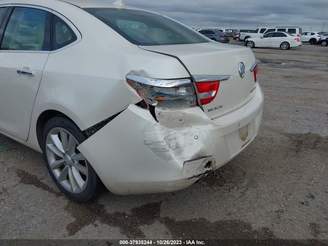37935244 :رقم المزاد ، 1G4PS5SK5C4142650 vin ، 2012 Buick Verano Leather Group مزاد بيع