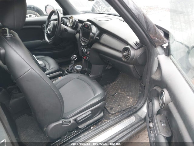 2019 MINI CONVERTIBLE WMWWG5C55K3H08448 Photo 4