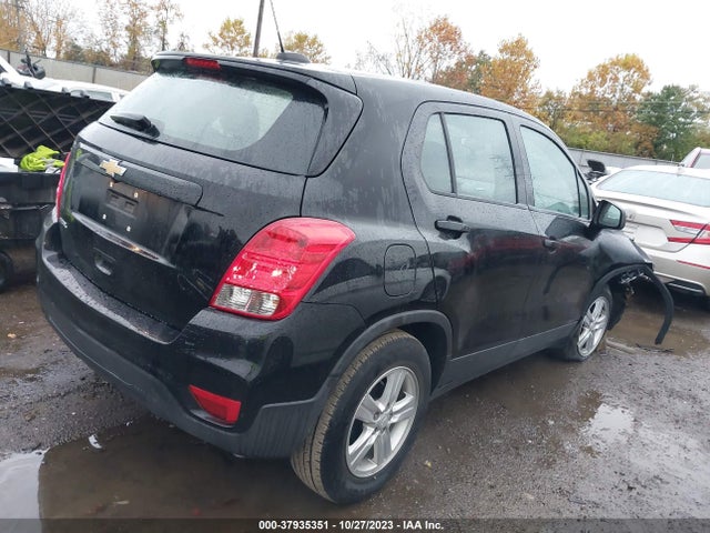 Chevrolet TRAX LS 2019 3GNCJKSB2KL188523 Image 4