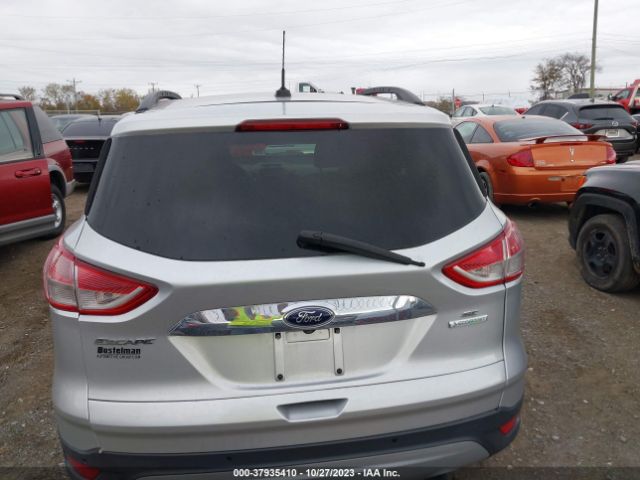 1FMCU0GX5EUC85410 Ford ESCAPE SE