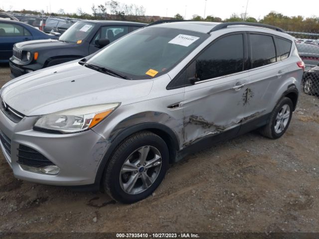 1FMCU0GX5EUC85410 Ford ESCAPE SE