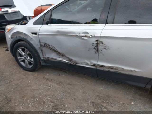 1FMCU0GX5EUC85410 Ford ESCAPE SE