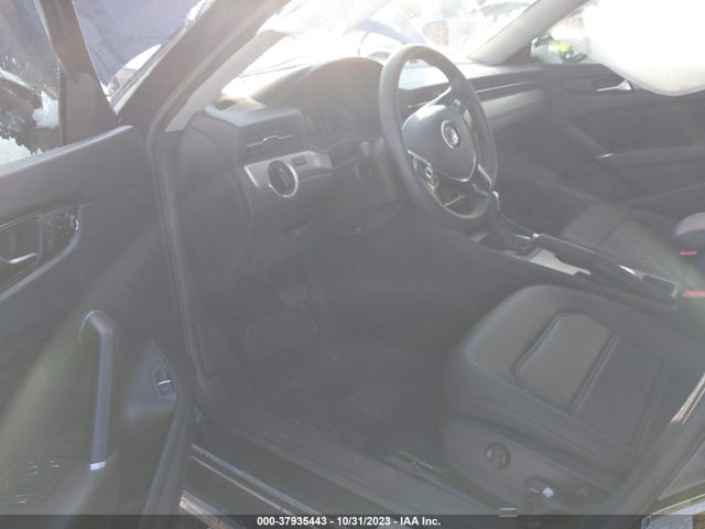 1VWSA7A37NC002452 Volkswagen Passat 2.0t Se