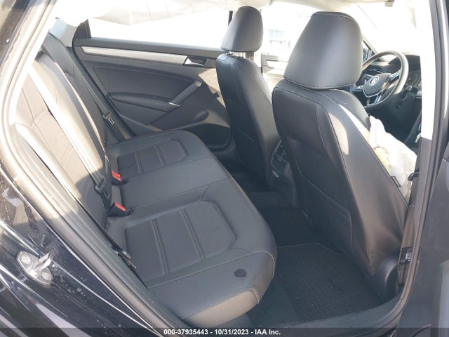 1VWSA7A37NC002452 Volkswagen Passat 2.0t Se