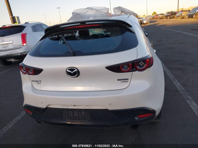 Mazda Mazda3 Hatchback 2.5 Turbo Premium Plus 2021 JM1BPBNY9M1309948 Image 17