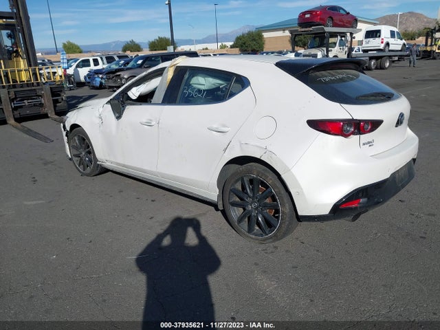 Mazda Mazda3 Hatchback 2.5 Turbo Premium Plus 2021 JM1BPBNY9M1309948 Image 3