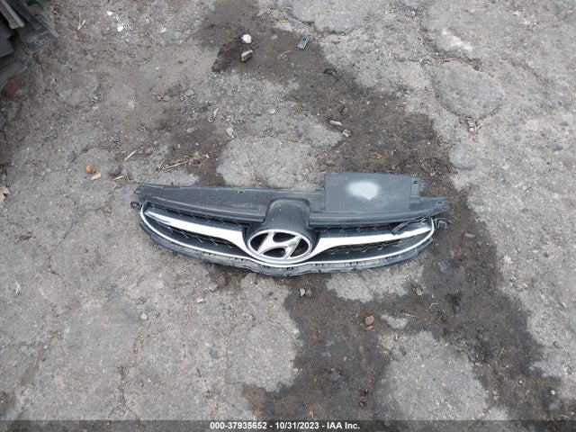 2012 HYUNDAI ELANTRA GLS VIN: 5NPDH4AE8CH062801