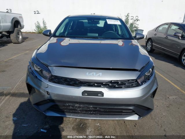 3KPF24AD1PE646758 KIA Forte Lxs