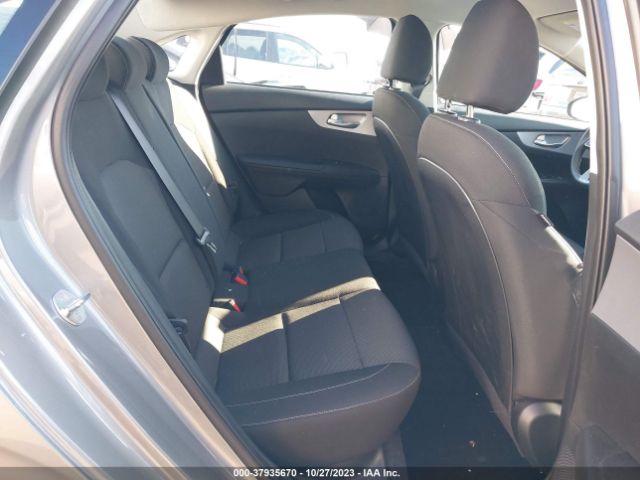 3KPF24AD1PE646758 KIA Forte Lxs