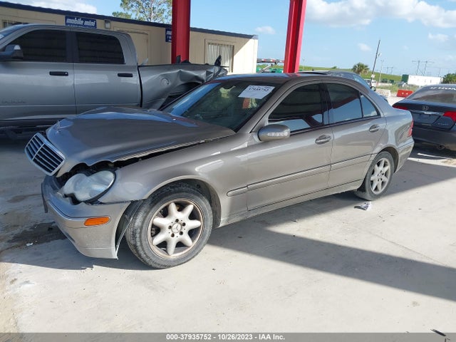 2004 MERCEDES-BENZ C-CLASS 3.2L VIN: WDBRF84JX4F508873