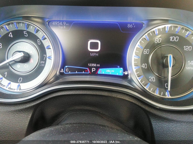 2C3CCAAG2NH241443 Chrysler 300 Touring