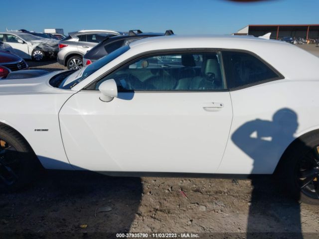 2C3CDZBT2GH290815 Dodge Challenger R/t Plus Shaker
