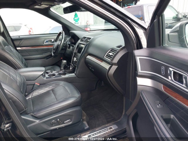 2017 FORD EXPLORER PLATINUM VIN: 1FM5K8HT8HGD23319