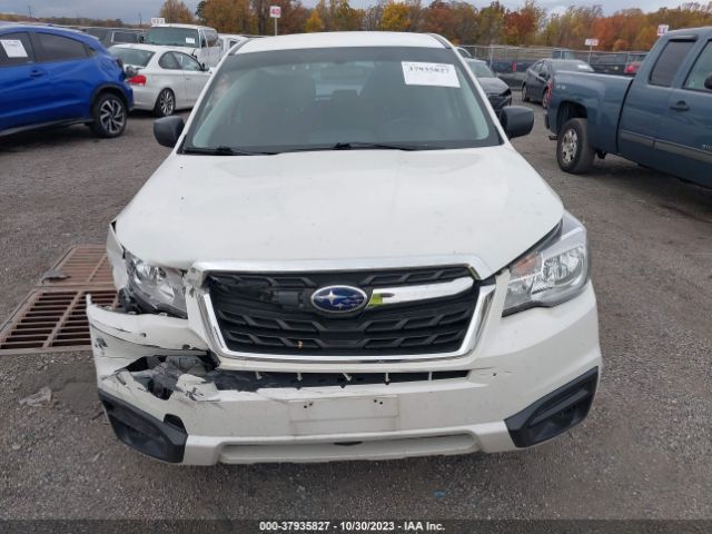 JF2SJAAC0JG580087 Subaru Forester 2.5i