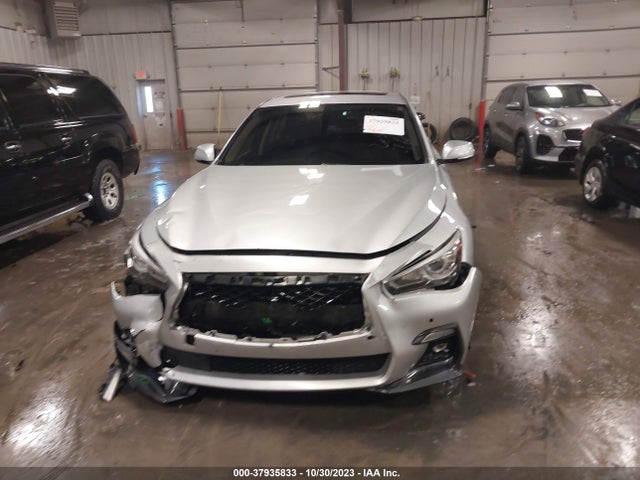37935833 :رقم المزاد ، JN1EV7AP4JM358405 vin ، 2018 Infiniti Q50 3.0t Sport مزاد بيع