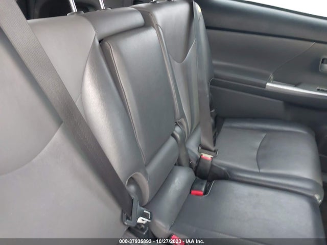 Toyota Prius V Two/three/five 2014 JTDZN3EU6E3322461 Image 8
