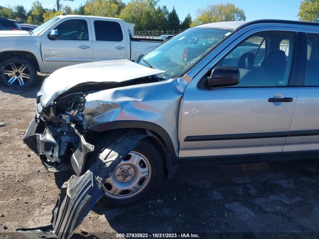 2006 HONDA CR-V LX VIN: JHLRD685X6C003139