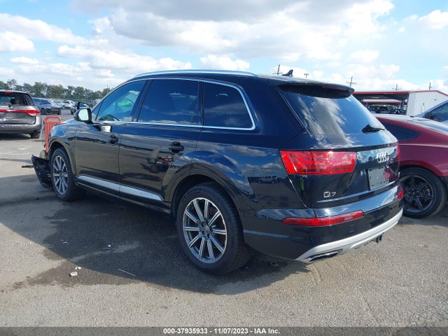 WA1LAAF77HD039686 Audi Q7 Premium Plus
