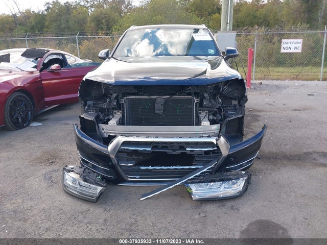 WA1LAAF77HD039686 Audi Q7 Premium Plus