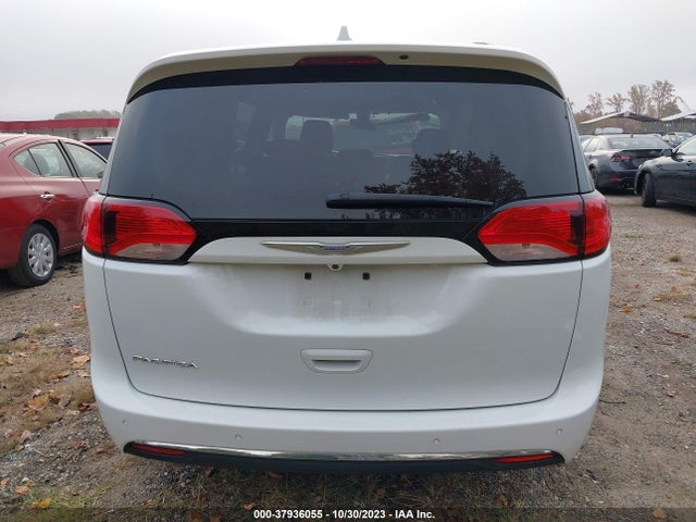 2C4RC1BG6HR810233 Chrysler Pacifica Touring-l