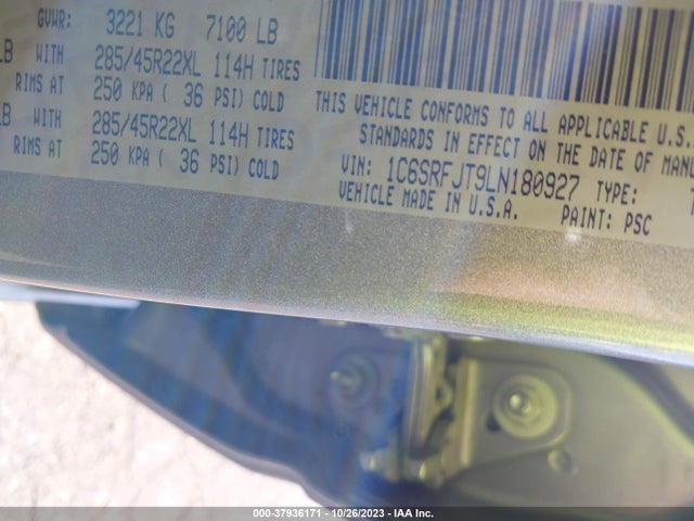 1C6SRFJT9LN180927 RAM 1500 Laramie