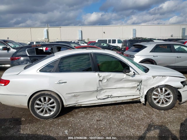 2007 HYUNDAI AZERA LIMITED/SE VIN: KMHFC46F47A198263
