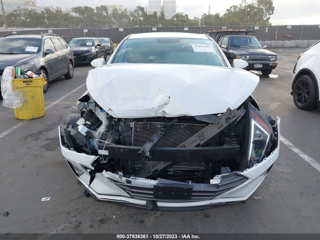 Hyundai ELANTRA SE 2019 5NPD74LF6KH444803 Image 12