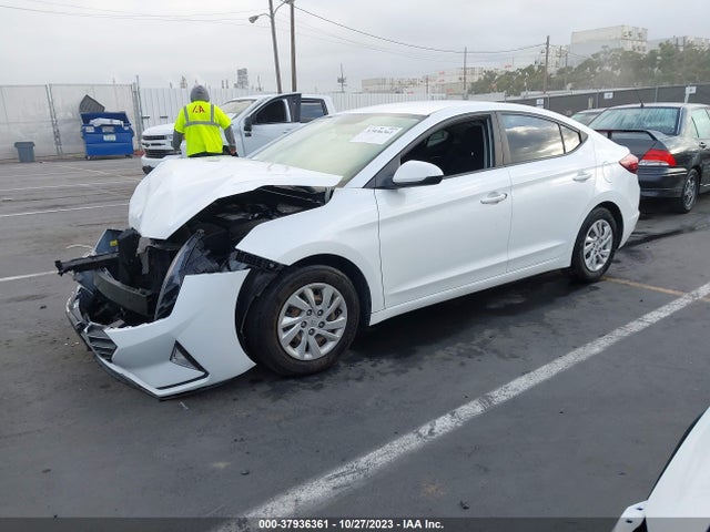 Hyundai ELANTRA SE 2019 5NPD74LF6KH444803 Image 2