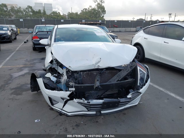 Hyundai ELANTRA SE 2019 5NPD74LF6KH444803 Image 6
