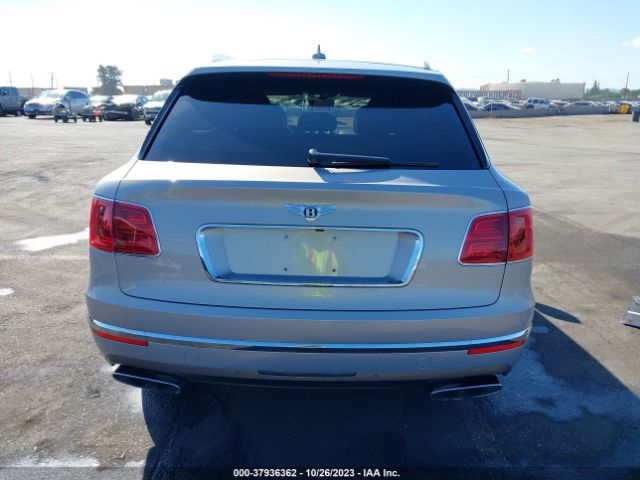 SJAAC2ZV0HC014028 Bentley Bentayga W12