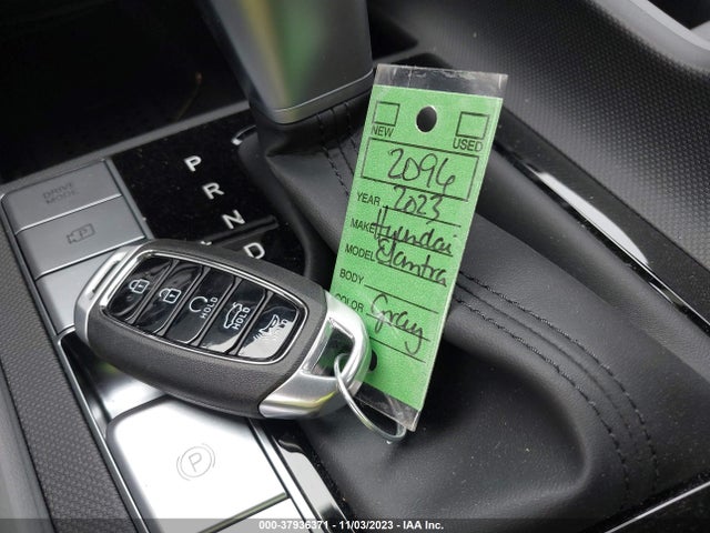 2023 HYUNDAI ELANTRA SEL VIN: KMHLS4AG5PU607777