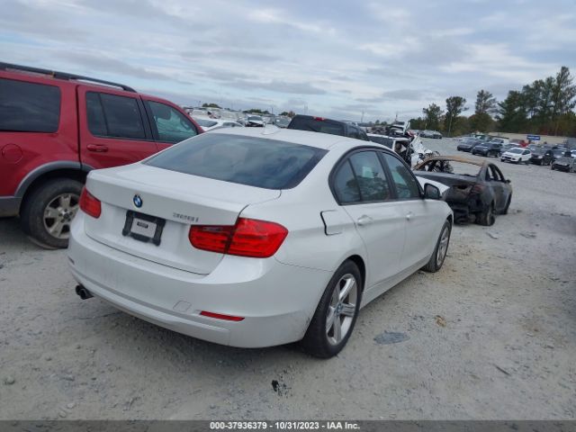 WBA3A5C55EF453563 BMW 3 Series 328i
