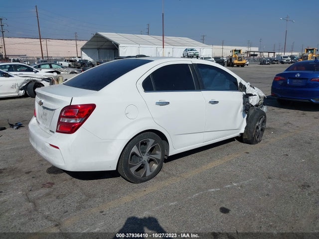 Chevrolet Sonic Premier 2017 1G1JF5SB8H4136310 Image 4