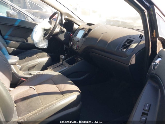 KIA FORTE EX 2015 KNAFZ4A8XF5358470 Image 17