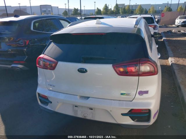KNDCE3LGXK5017578 KIA Niro Ev Ex Premium