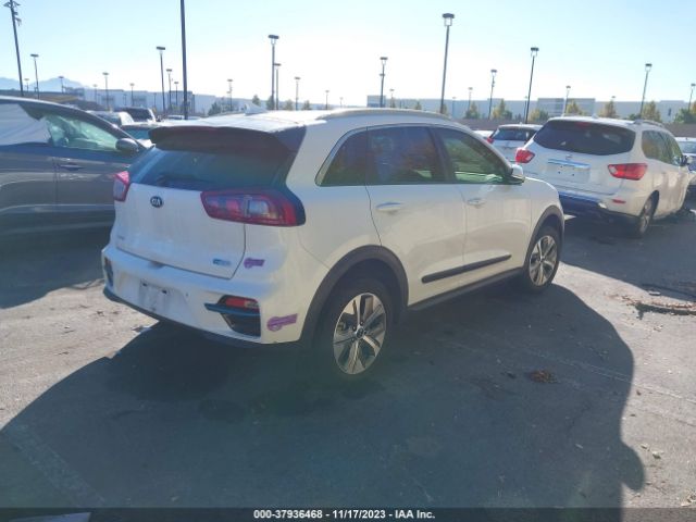 KNDCE3LGXK5017578 KIA Niro Ev Ex Premium