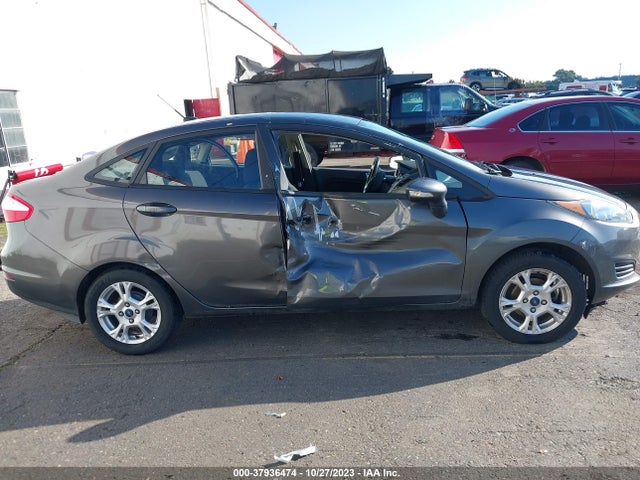 Ford FIESTA SE 2015 3FADP4BJ1FM146509 Image 13